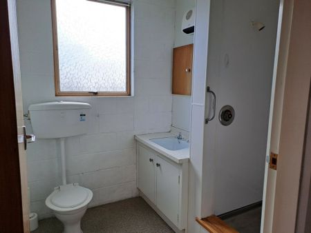 Convenient Two-Bedroom Unit - Photo 5