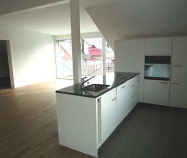 Topmoderne 3.5-Zimmer-Dachwohnung in Niederscherli - Photo 6