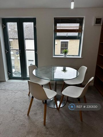 1 bedroom flat to rent - Photo 5