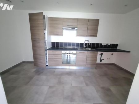 APPARTEMENT RDC - A LOUER - MONTOIRE/ LOIR - Photo 4