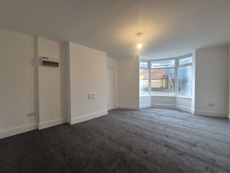 Hickmans Avenue, Cradley Heath, Cradley Heath, B64 - Photo 3