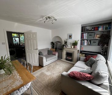 3 Bed End Terrace, Harvest Road, B67 - Photo 2