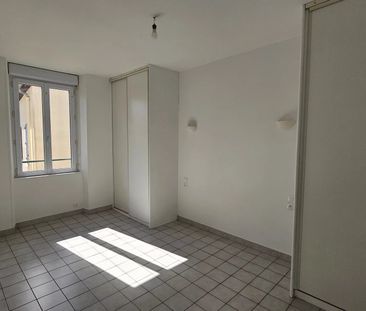 Location Appartement 2 pièces 48m² NARBONNE 11100 - Photo 2