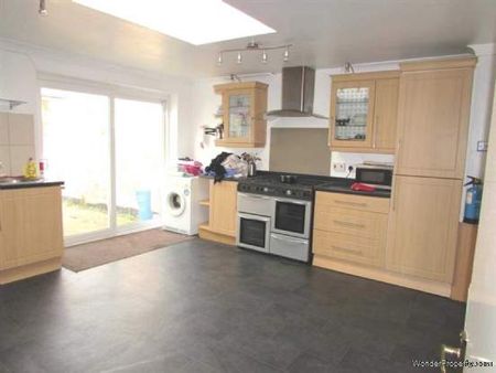 1 bedroom property to rent in Exmouth - Photo 5