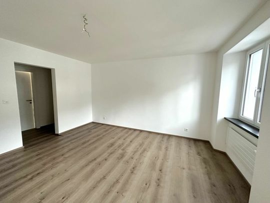 Sonvilier, magnifique maison de 5.5 pièces rénovée - Foto 1