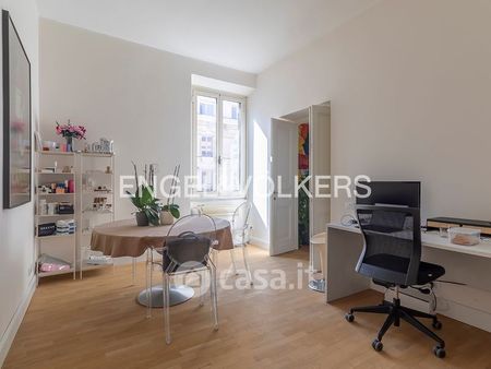 Appartamento in Affitto in Via del Tritóne a Roma - Foto 5