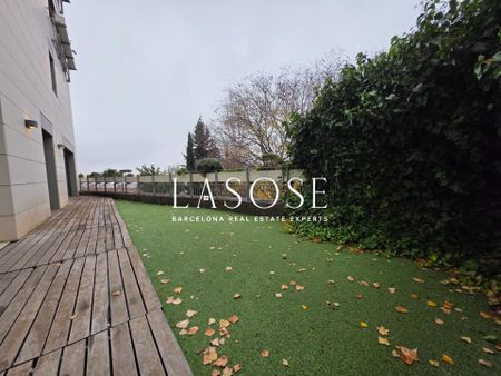 264m² Triplex to rent in Sarrià, Barcelona with terrace - Photo 5