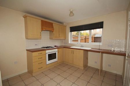 2 bedroom terraced house to rent - Photo 5