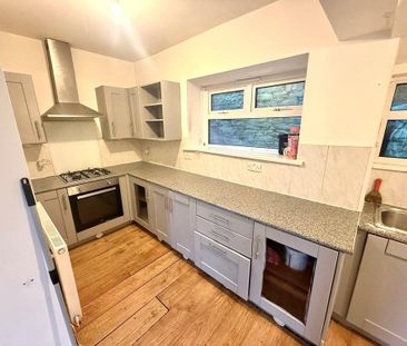 2 bedroom terraced house to rent - Photo 6