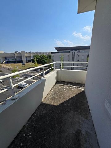 Location Appartement 3 pièces 70m² CAEN 14000 - Photo 4