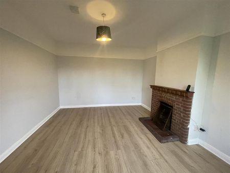 3 bedroom house to rent - Photo 2