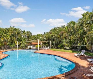 Spacious 3-Bed Villa in Resort style complex â 2 Weeks Rent-Free! - Photo 3