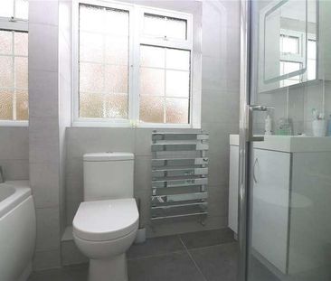 Collins Way, Eastwood, Leigh On Sea, Essex, SS9 - Photo 5