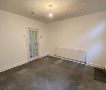 2 bedroom house to rent - Photo 3