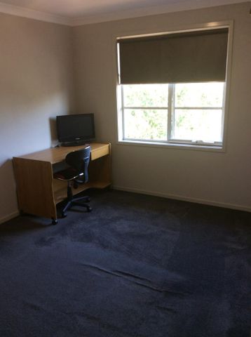 Point Cook - Photo 3