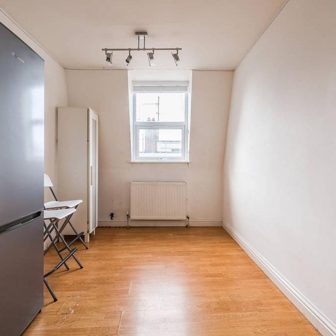 1 bedroom flat to rent - Photo 1