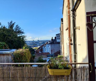 2 Bed Maisonette, Park Street, BS4 - Photo 4