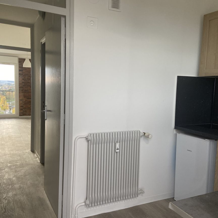 Appartement RUE HOURELLE - Photo 1