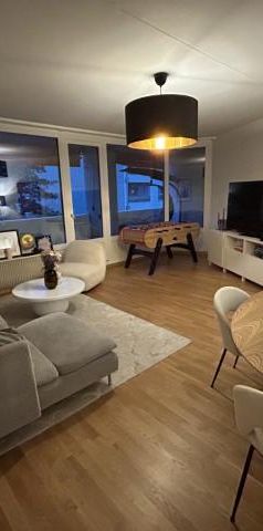 Bel appartement de 5 pièces au 2ème étage - Photo 1