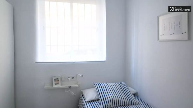 2-bedroom apartment for rent in Benicalap, perfect for professionals and students - Foto 1