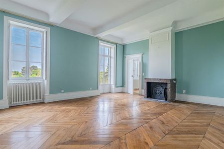 Tout savoir sur cette maison dans le quartier Contour, à Champagne-au-Mont-d'Or - Photo 2
