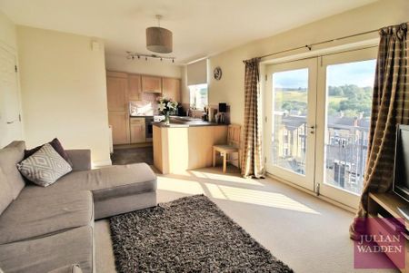 2 bedroom flat to rent - Photo 3