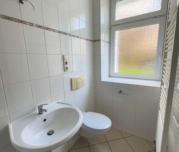 Single-Wohnung mit Einbauküche & Fußbodenheizung in Beierfeld zu ve... - Photo 5