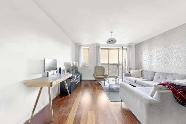 Meath Crescent, Bethnal Green, E2 - Photo 1