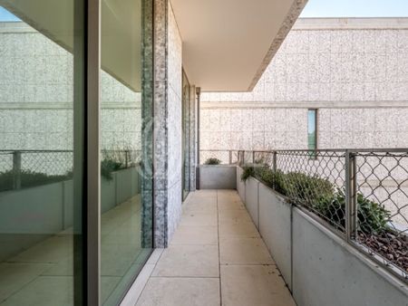 3 room luxury House for rent in Porto, Distrito do Porto - Photo 4