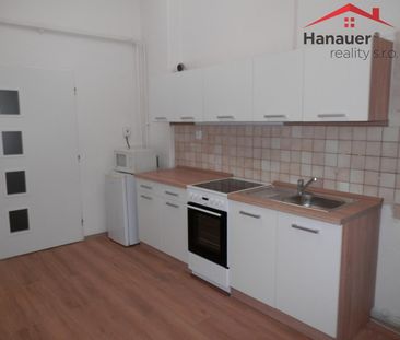 Pronájem bytu 2+1 45 m² - Photo 2