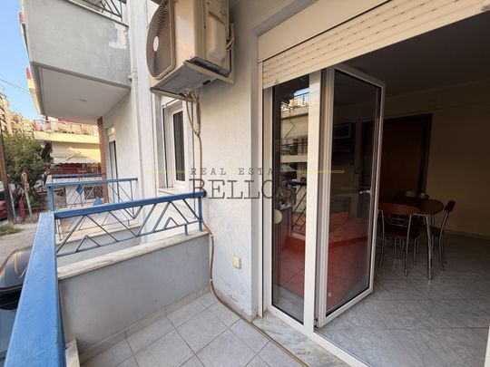 Επιπλωμένη κατοικία 2 υπνοδωματίων ιδανική για οικογένεια ή φοιτητές! Άμεσα διαθέσιμη! #21651 - Φωτογραφία 1