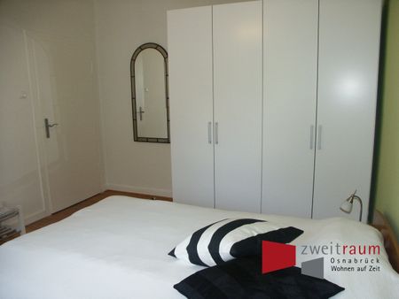 Wüste, ausgefallene 2 Zimmer Wohnung mit Balkon, fußnah zur Innenstadt. - Photo 4