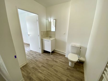 Location Appartement 1 pièce 25m² - Photo 3