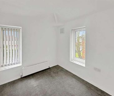 Leverhulme Avenue, Bolton, BL3 - Photo 6