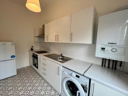 Clark Street, Airdrie, ML6 - Photo 3