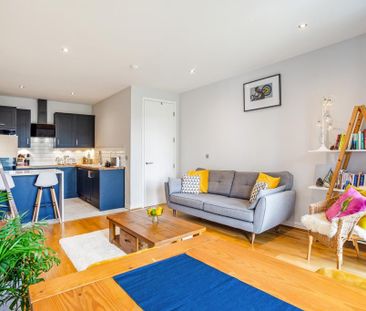 1 bedroom flat to rent - Photo 1