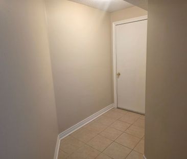 For Lease - 118 Rollingwood Bsmt Drive, Brampton, Ontario - Photo 5