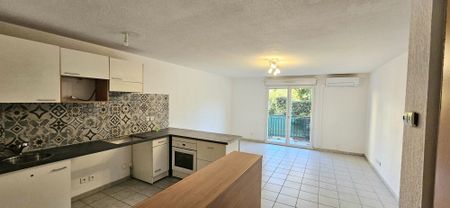 Location Appartement 2 pièces 46m² LE LUC 83340 - Photo 4