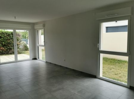 location Appartement T4 DE 88.91m² À EAUNES - Photo 3