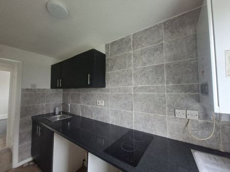 Baldwin Avenue - Photo 3