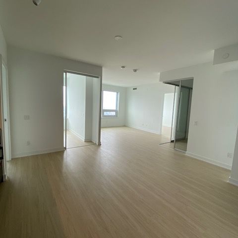 For Lease - 8 Wellesley Street Unit# 5708, Toronto, Ontario - Photo 1