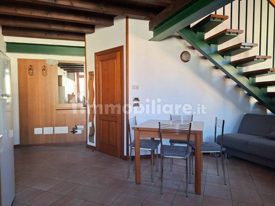 Bilocale piazza Garibaldi, Centro Storico, Desenzano del Garda - Photo 1