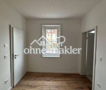 Erstbezug nach Kernsanierung : Moderne 2-Zimmer-Wohnung mit Altbauc... - Photo 1
