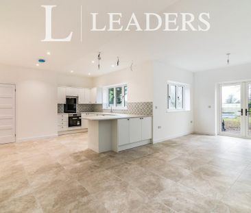 3 bedroom bungalow to rent - Photo 5