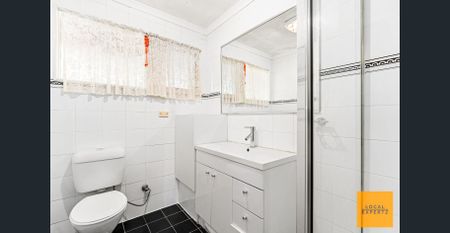 BEAUTIFUL 3 BEDROOM PROPERTY ON 2.47 ACRES (approx.) - Photo 5