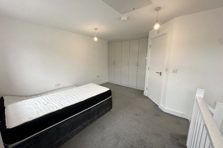 Acacia Terrace - Photo 3