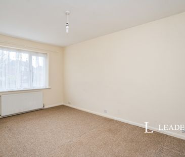 2 bedroom bungalow to rent Beaufort Road, Hampshire, Havant, PO9 - Photo 2