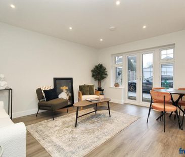 2 bedroom apartment to rent - Photo 3