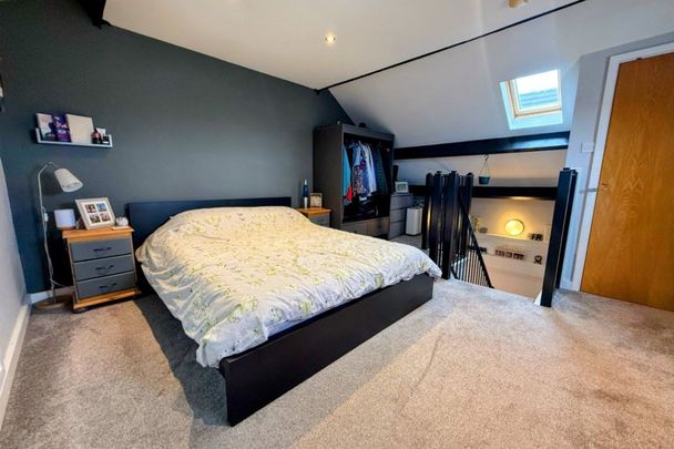 Commercial Street, Morley, LEEDS - Photo 1