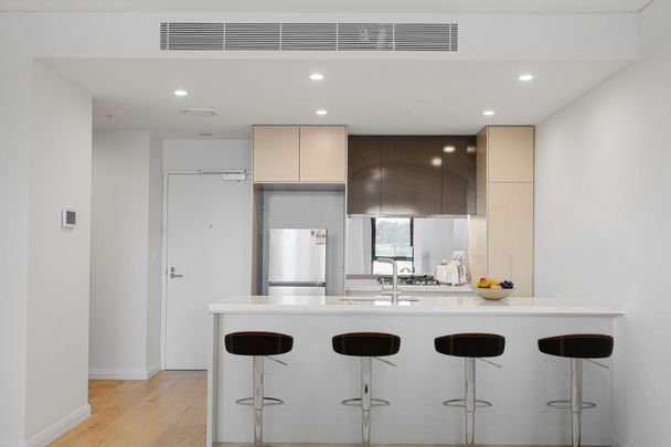 PERFECT CONVENIENCE - Photo 1